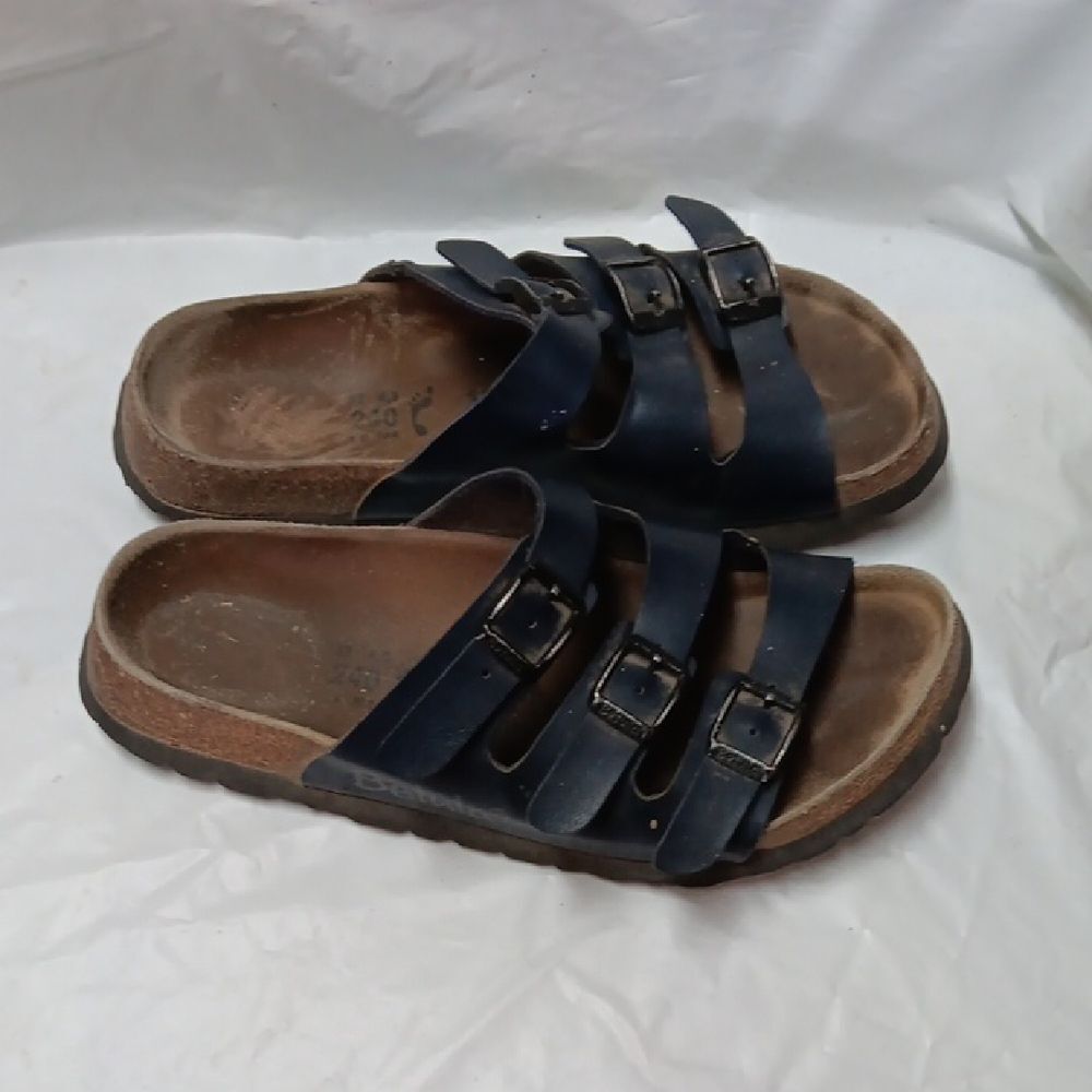 Birkenstock Betula Size 37-6.5 US Black Triple Strap Sandals Preowned